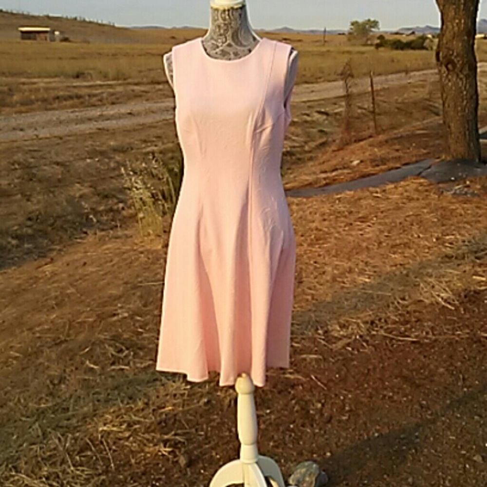 Women's dress